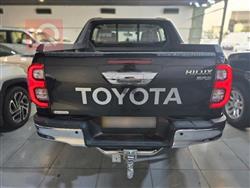 تويوتا هايلوكس